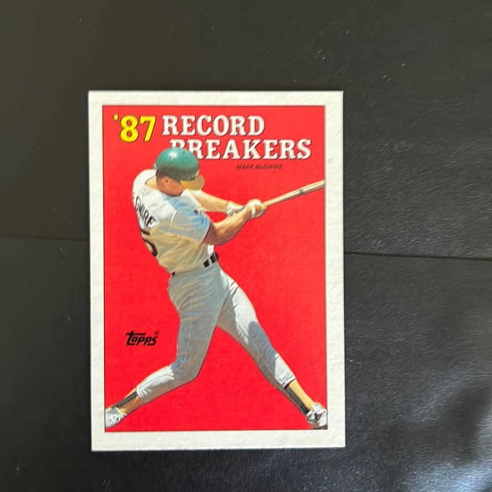 1988 Topps mark McGwire error card.